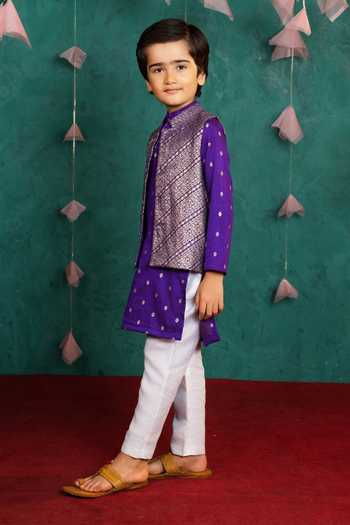 JILMIL DREAMWEAR Purple Silk Zari Sleeveless Bundi Pant Set Online at Aza Fashions JILMIL DREAMWEAR_Purple Silk Zari Sleeveless Bundi Pant Set _Online_at_Aza_Fashions
