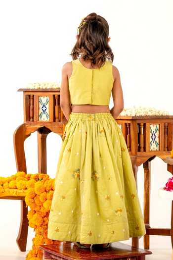 JILMIL DREAMWEAR Light Yellow Embroidered Lehenga & Blouse Set 
