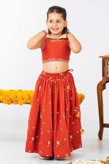Shop JILMIL DREAMWEAR Mustard Chanderi Embroidered Lehenga Set Online at Aza Fashions Shop_JILMIL DREAMWEAR_Mustard Chanderi Embroidered Lehenga Set _Online_at_Aza_Fashions