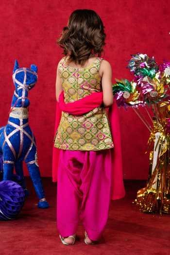 JILMIL DREAMWEAR Floral Pattern Kurta Salwar Set 