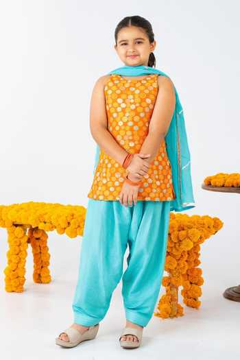 JILMIL DREAMWEAR Floral Pattern Kurta Salwar Set 