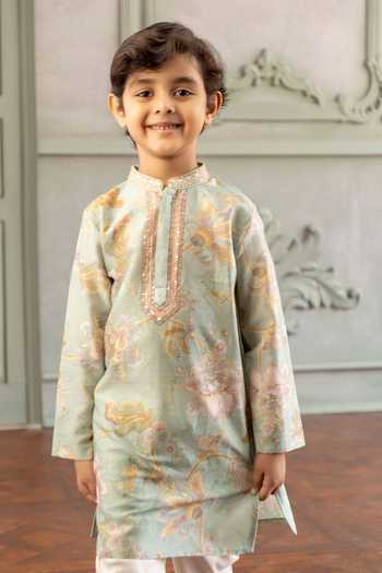 Kalista Green Chanderi Silk Parth Floral Print Kurta Set Online at Aza Fashions Kalista_Green Chanderi Silk Parth Floral Print Kurta Set _Online_at_Aza_Fashions