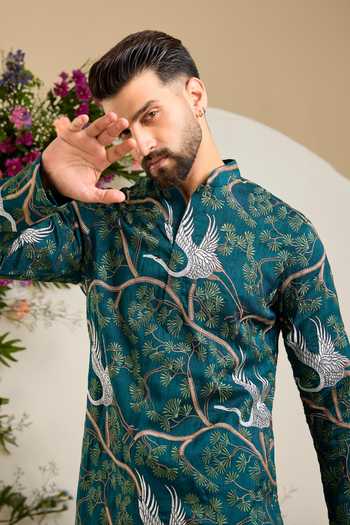 Buy Kasbah Green Silk Flamingo Embroidered Kurta Online at Aza Fashions Buy_Kasbah_Green Silk Flamingo Embroidered Kurta _Online_at_Aza_Fashions