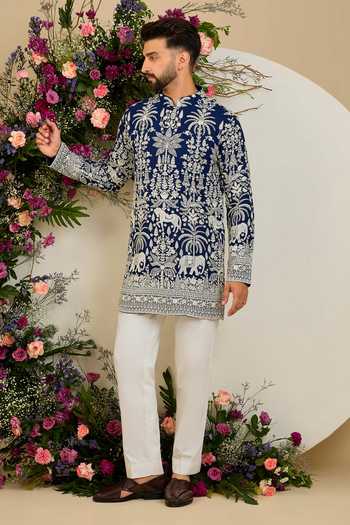 Kasbah Blue Georgette Flora And Fauna Embroidered Kurta Online at Aza Fashions Kasbah_Blue Georgette Flora And Fauna Embroidered Kurta _Online_at_Aza_Fashions