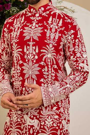 Buy_Kasbah_Red Georgette Flora And Fauna Embroidered Kurta _Online_at_Aza_Fashions