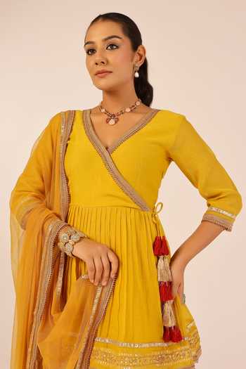 Buy_Palak & Mehak_Yellow Chanderi Gota Patti V-neck Short Pleated Angarkha Anarkali Set _Online_at_Aza_Fashions