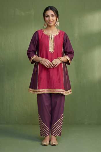 Priya Chaudhary Colorblock Kurta & Salwar Set