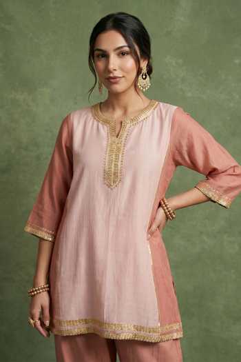 Priya Chaudhary_Peach Chanderi Round Neck Kurta And Salwar Set _Online_at_Aza_Fashions