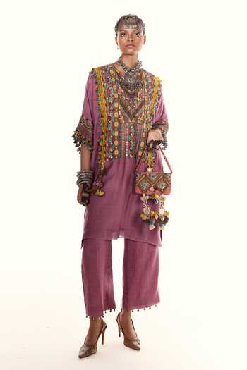 Buy Zariya The Label Wine Chanderi V-neck Embroidered Kurta And Pant Set Online at Aza Fashions Buy_Zariya The Label_Wine Chanderi V-neck Embroidered Kurta And Pant Set _Online_at_Aza_Fashions