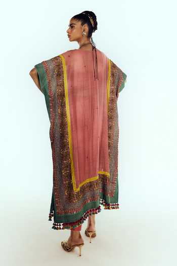 Zariya The Label Border Embroidered Kaftan & Pant Set 