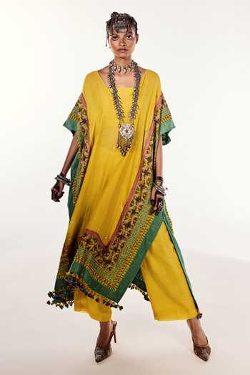 Zariya The Label Yellow Chanderi V-neck Embroidered Kaftan And Pant Set Online at Aza Fashions Zariya The Label_Yellow Chanderi V-neck Embroidered Kaftan And Pant Set _Online_at_Aza_Fashions