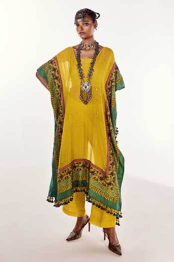 Zariya The Label Embroidered Kaftan & Pant Set 