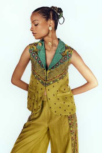 Buy Zariya The Label Green Chanderi V-, Collared Embroidered Jacket And Palazzo Set Online at Aza Fashions Buy_Zariya The Label_Green Chanderi V-, Collared Embroidered Jacket And Palazzo Set _Online_at_Aza_Fashions
