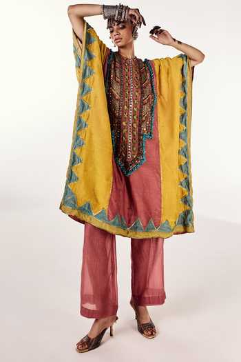 Zariya The Label Yoke Embroidered Kaftan & Pant Set 