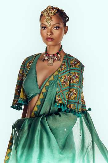 Buy Zariya The Label Green Chanderi Plunge Neck Embroidered Saree Set With Cape Online at Aza Fashions Buy_Zariya The Label_Green Chanderi Plunge Neck Embroidered Saree Set With Cape _Online_at_Aza_Fashions