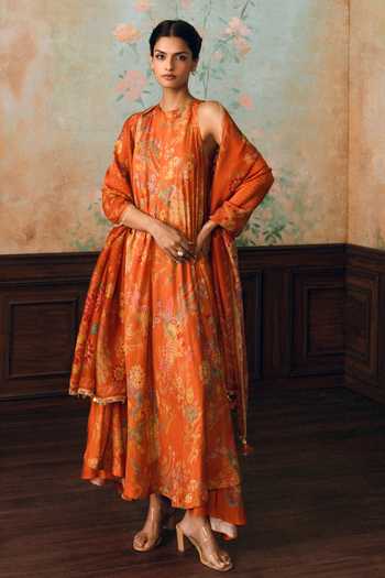 Paulmi And Harsh Kylie Printed Kurta Set 