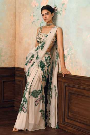 Paulmi And Harsh Green , Organza, Organza, Teresa Printed Pre-draped Saree With Blouse at Aza Fashions Paulmi And Harsh_Green , Organza, Organza, Teresa Printed Pre-draped Saree With Blouse _at_Aza_Fashions