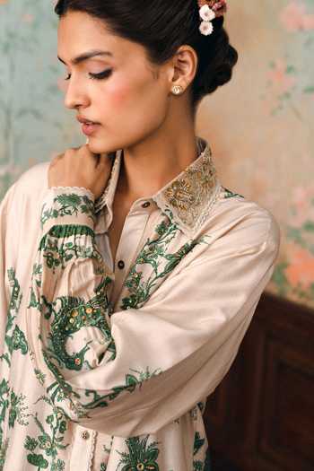 Shop Paulmi And Harsh Green Silk, Organza, Modal Collared Neck Stacie Printed Shirt Online at Aza Fashions Shop_Paulmi And Harsh_Green Silk, Organza, Modal Collared Neck Stacie Printed Shirt _Online_at_Aza_Fashions