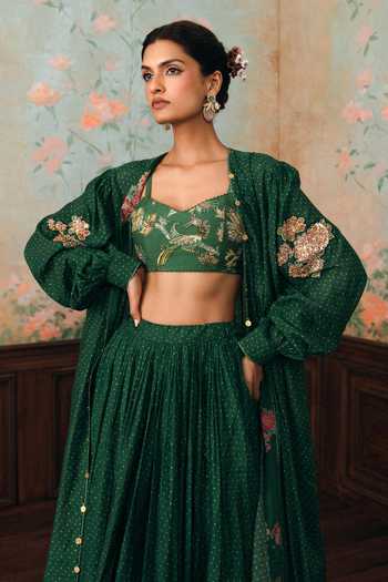 Shop Paulmi And Harsh Emerald Green Silk, Cotton Sweetheart Neck, Fallon Embroidered Jacket Skirt Set Online at Aza Fashions Shop_Paulmi And Harsh_Emerald Green Silk, Cotton Sweetheart Neck, Fallon Embroidered Jacket Skirt Set _Online_at_Aza_Fashions