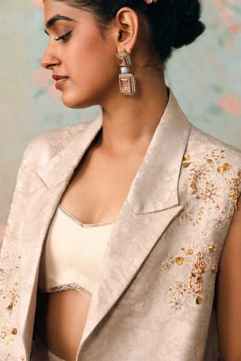 Paulmi And Harsh Beige Jacquard, Satin, Chantilly Open Neck, Rosamund Woven Jacket Pant Set Online at Aza Fashions Paulmi And Harsh_Beige Jacquard, Satin, Chantilly Open Neck, Rosamund Woven Jacket Pant Set _Online_at_Aza_Fashions