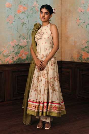 Paulmi And Harsh Delphine Printed Anarkali Set 