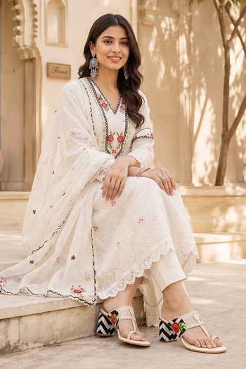 Shop Sole House Cream Monochrome Floral Embroidered Block Heels Shop_Sole House_Cream Monochrome Floral Embroidered Block Heels