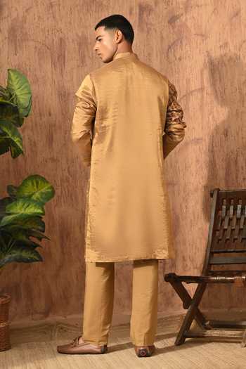 Sulakshna Jasra Embroidered Tissue Kurta & Pyjama Set 