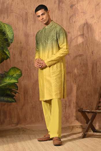 Buy Sulakshna Jasra Green Silk, Cotton, Viscose Embroidered Kurta And Pyjama Set Online at Aza Fashions Buy_Sulakshna Jasra_Green Silk, Cotton, Viscose Embroidered Kurta And Pyjama Set _Online_at_Aza_Fashions