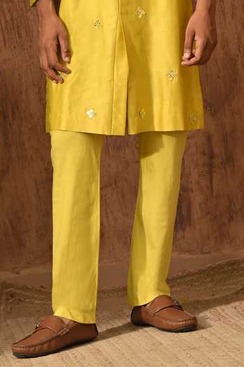 Sulakshna Jasra_Green Chanderi 3d Embroidery Kurta Stole Set _Online_at_Aza_Fashions