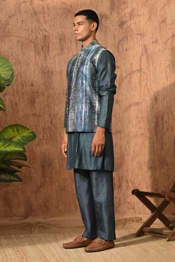Shop Sulakshna Jasra Blue Silk Sleeveless Bundi Kurta Set Online at Aza Fashions Shop_Sulakshna Jasra_Blue Silk Sleeveless Bundi Kurta Set _Online_at_Aza_Fashions