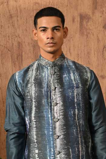 Sulakshna Jasra Blue Silk Sleeveless Bundi Kurta Set at Aza Fashions Sulakshna Jasra_Blue Silk Sleeveless Bundi Kurta Set _at_Aza_Fashions