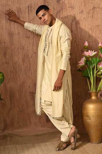 Buy_Sulakshna Jasra_Beige Silk, Cotton, Viscose Kurta Set 