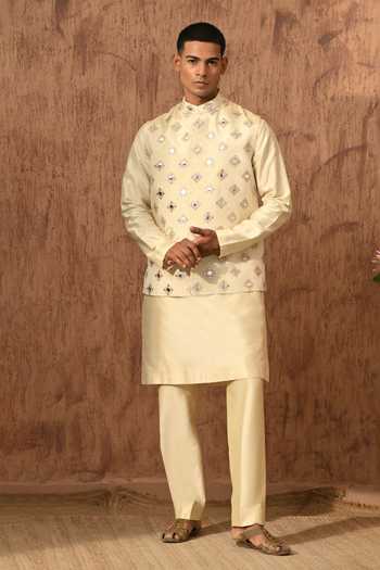 Buy_Sulakshna Jasra_Beige Tissue Mirrorwork Bundi Pyjama Set _Online_at_Aza_Fashions