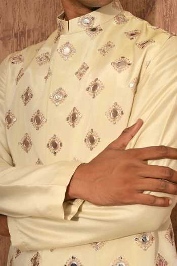 Sulakshna Jasra_Beige Tissue Mirrorwork Bundi Pyjama Set _at_Aza_Fashions