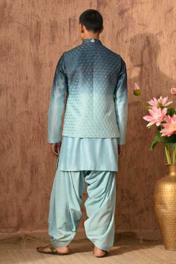 Sulakshna Jasra Chanderi Bundi & Kurta Set 