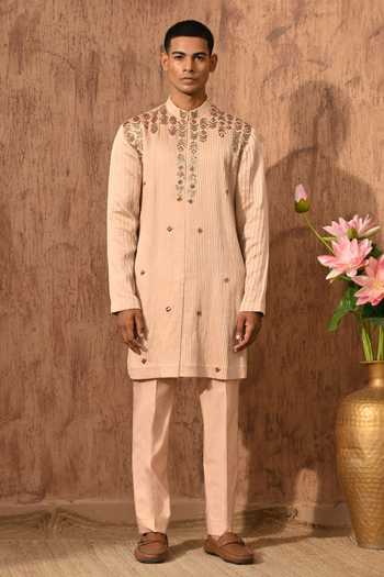 Sulakshna Jasra_Rose Gold Linen, Satin Kurta And Pant Set _at_Aza_Fashions