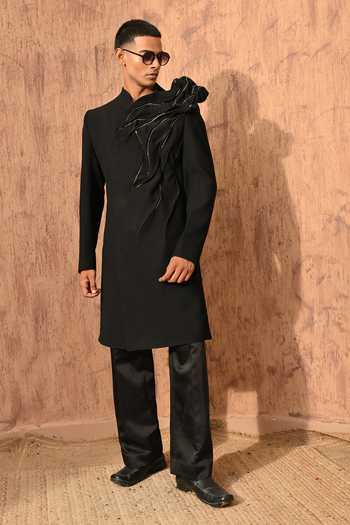 Sulakshna Jasra Sculptured Sherwani & Pant Set 