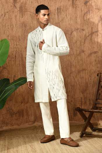Sulakshna Jasra Embroidered Organza Kurta & Pyjama Set 