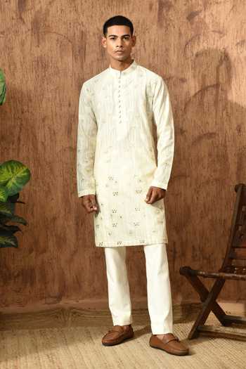 Sulakshna Jasra Cotton Jacquard Kurta & Pyjama Set 