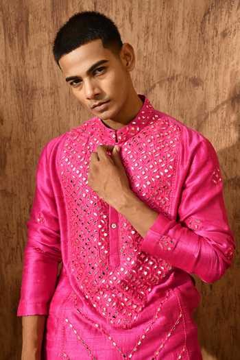 Sulakshna Jasra_Pink Silk Raw Kurta And Pyjama Set _at_Aza_Fashions