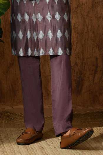 Sulakshna Jasra_Wine Chanderi Embroidered Kurta And Pyjama Set _Online_at_Aza_Fashions