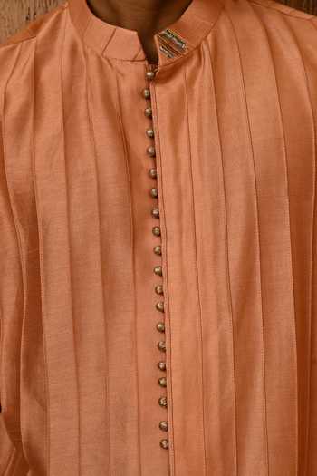 Buy_Sulakshna Jasra_Peach Cotton, Chanderi Pittawork Kurta And Pyjama Set 