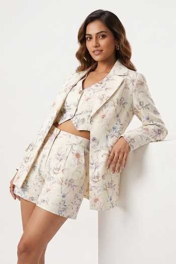 Buy Verano By Tanya Blue Cotton, Linen Collared Neck Clea Floral Print Blazer Online at Aza Fashions Buy_Verano By Tanya_Blue Cotton, Linen Collared Neck Clea Floral Print Blazer _Online_at_Aza_Fashions