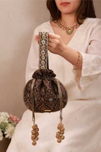 AMYRA Anantam Pure Silk Woven Potli