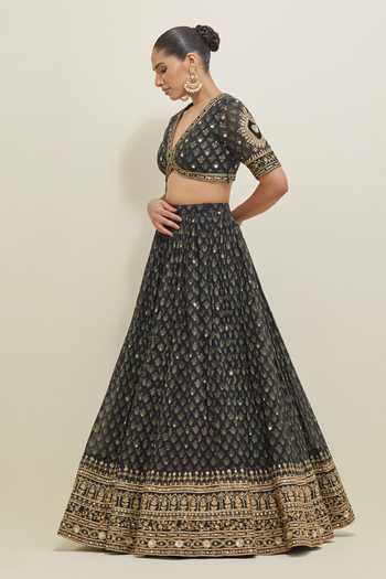 Ikshita Choudhary Black Chanderi, Organza V-neck Hand Embroidered Lehenga Set at Aza Fashions Ikshita Choudhary_Black Chanderi, Organza V-neck Hand Embroidered Lehenga Set _at_Aza_Fashions