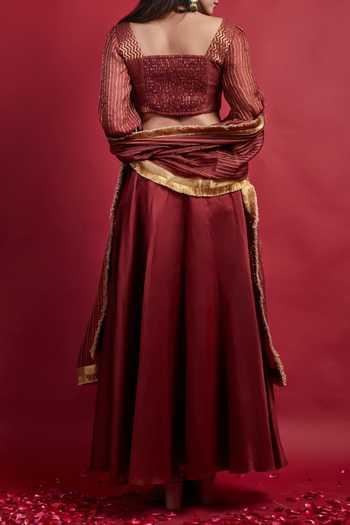 Vinusto Maroon Flared Lehanga Set With Dupatta For Kids