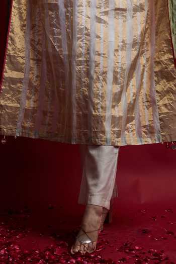Buy_Vinusto_Ivory Gold Zari Stripe Kaftan And Chanderi Pants Set For Kids_Online_at_Aza_Fashions