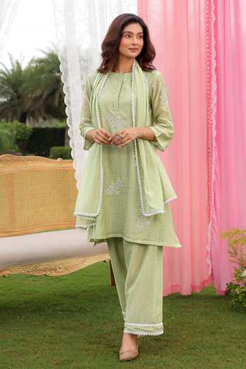 Shop Charu Makkar Green Chanderi Mandarin Collar Hana Dori Embroidered Kurta Set Online at Aza Fashions Shop_Charu Makkar_Green Chanderi Mandarin Collar Hana Dori Embroidered Kurta Set _Online_at_Aza_Fashions