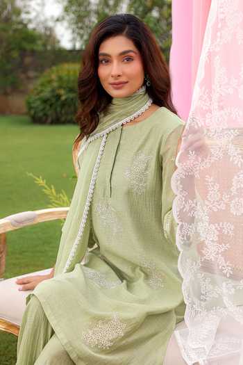 Shop Charu Makkar Green Chanderi Mandarin Collar Hana Dori Embroidered Kurta Set Shop_Charu Makkar_Green Chanderi Mandarin Collar Hana Dori Embroidered Kurta Set