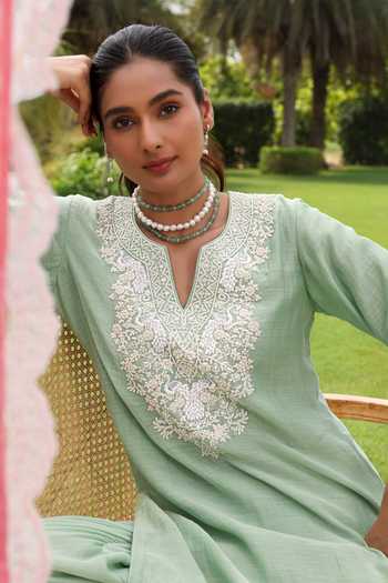 Shop Charu Makkar Green Chanderi, Organza V-neck Nora Embroidered Kurta Set Online at Aza Fashions Shop_Charu Makkar_Green Chanderi, Organza V-neck Nora Embroidered Kurta Set _Online_at_Aza_Fashions